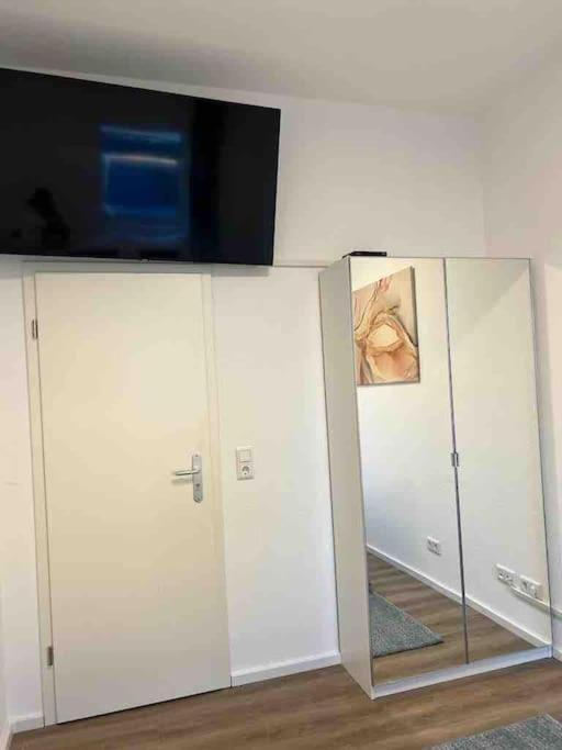 Lux Apartment Near Frankfurt! Moerfelden-Walldorf Bagian luar foto