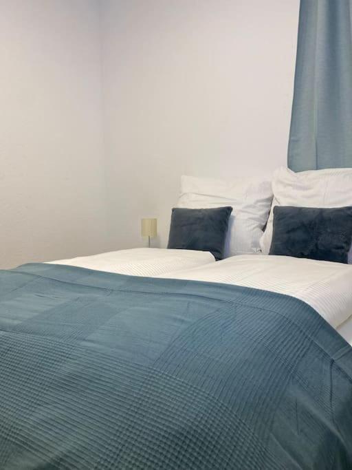 Lux Apartment Near Frankfurt! Moerfelden-Walldorf Bagian luar foto
